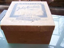 c1920/30s John Martins Rundle Street "The BIG store" cardboard hat box and lid