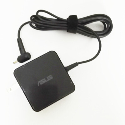 45W Originale Asus ZenBook UX31E-RS18 Alimentatore Adattatore 45W Originale Asus ZenBook UX31E-RS18 Alimentatore Adattatore