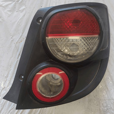 96831068 Rücklicht. Rechts CHEVROLET (DAEWOO) AVEO (T300) 1.4 aut. Ber.