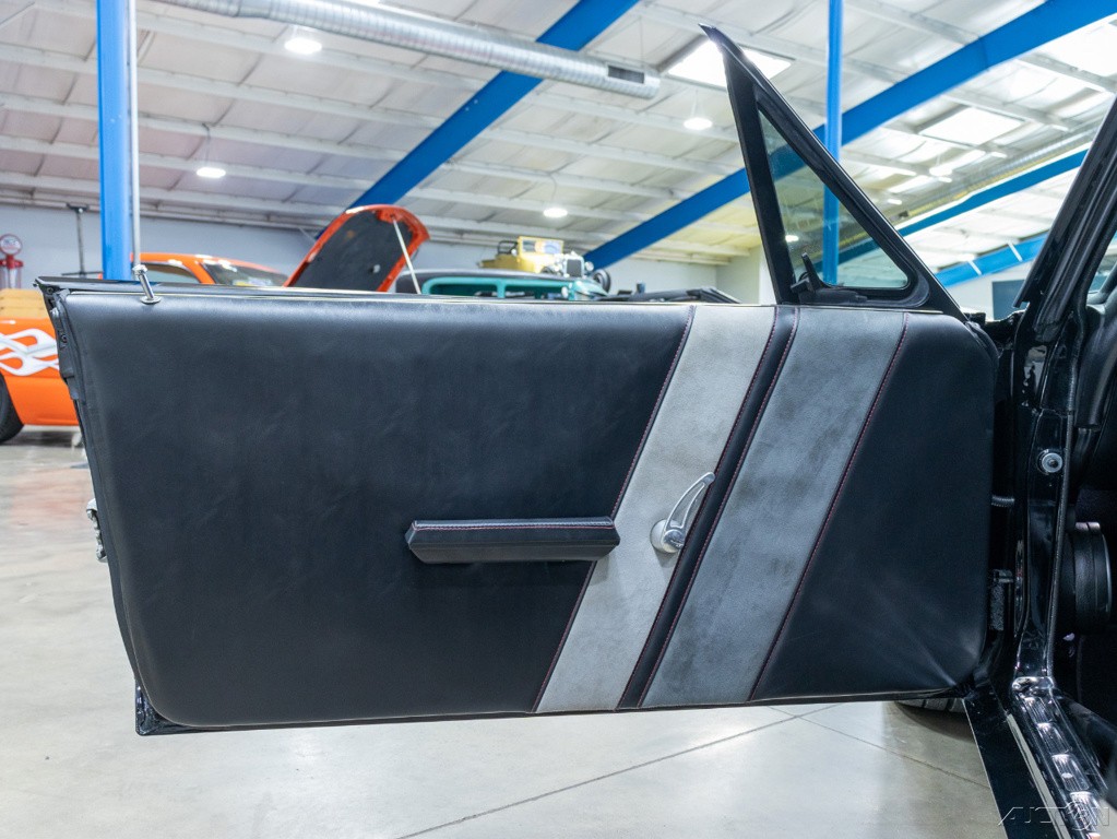 1967 Mercury Cougar 427 Wildcat thumbnail 24