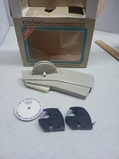 Vntg Dymo Home M-1006-10 Model Green In Hard Case 3 Tapes 2 Wheels 