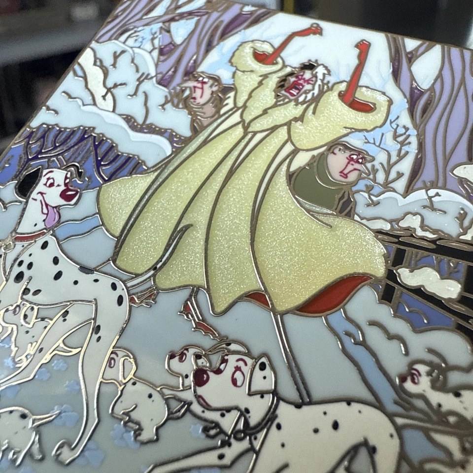 Эмалированная булавка Disney Cruella De Vil 101 Dalmatians Fantasy ограниченный выпуск - Изображение 3 из 4