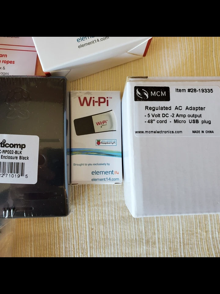 Raspberry Pi 2 Model B Media Center Kit New in Box. Original packaging - Image 4 of 4