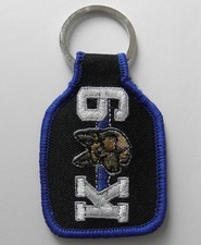 LLAVERO K-9 K9 CUERPO MILITAR PERRO BORDADO LLAVERO 1,75 X 2,75 PULGADAS
