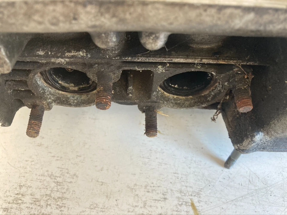 Yamaha XJ 600 N Cylinder Head (1994-2004) - Image 4 of 4