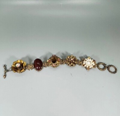 Vintage unsigned designer miriam haskell bracelet