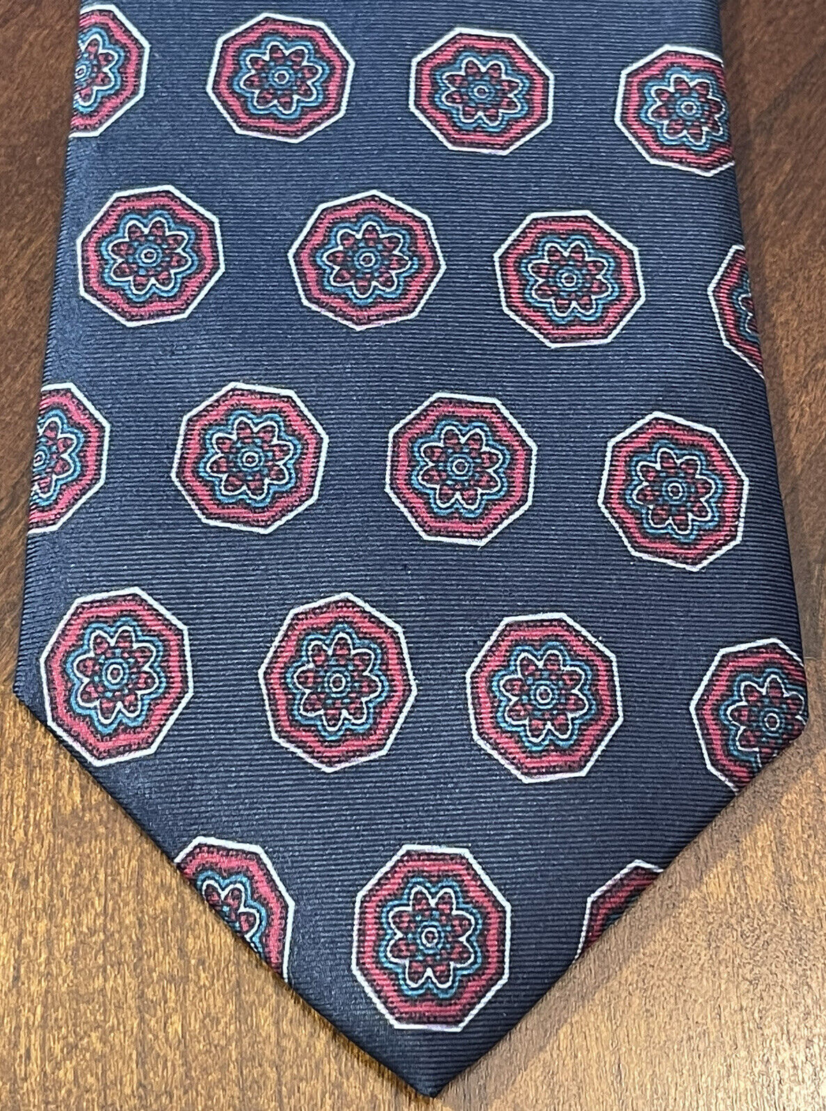 Carter & Holmes Blue Red 100% Silk Men’s Neck Tie Made In Usa