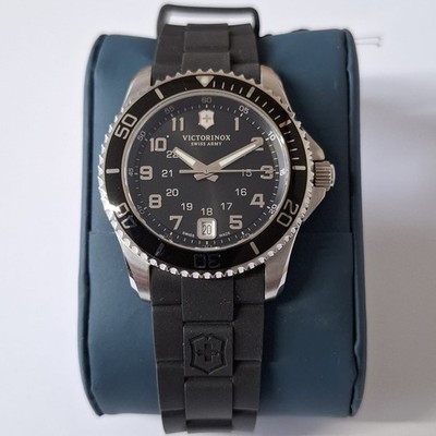 Victorinox Maverick GS 249067 Women's Watch Black Dial Rubber 34mm