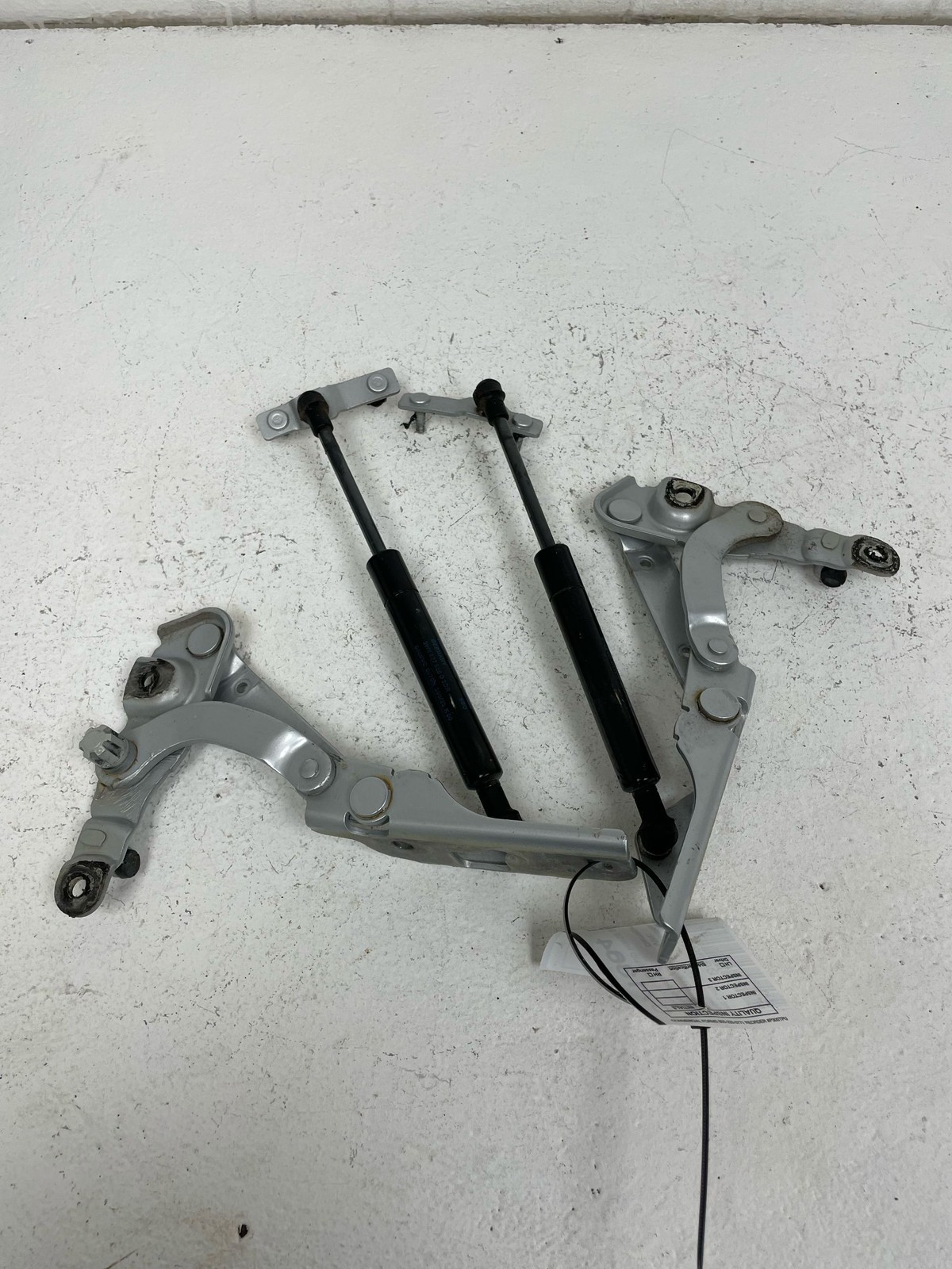 2011-2018 BENTLEY CONTINENTAL TRUNK DECK LID HINGE SET LEFT & RIGHT W/ STRUTS