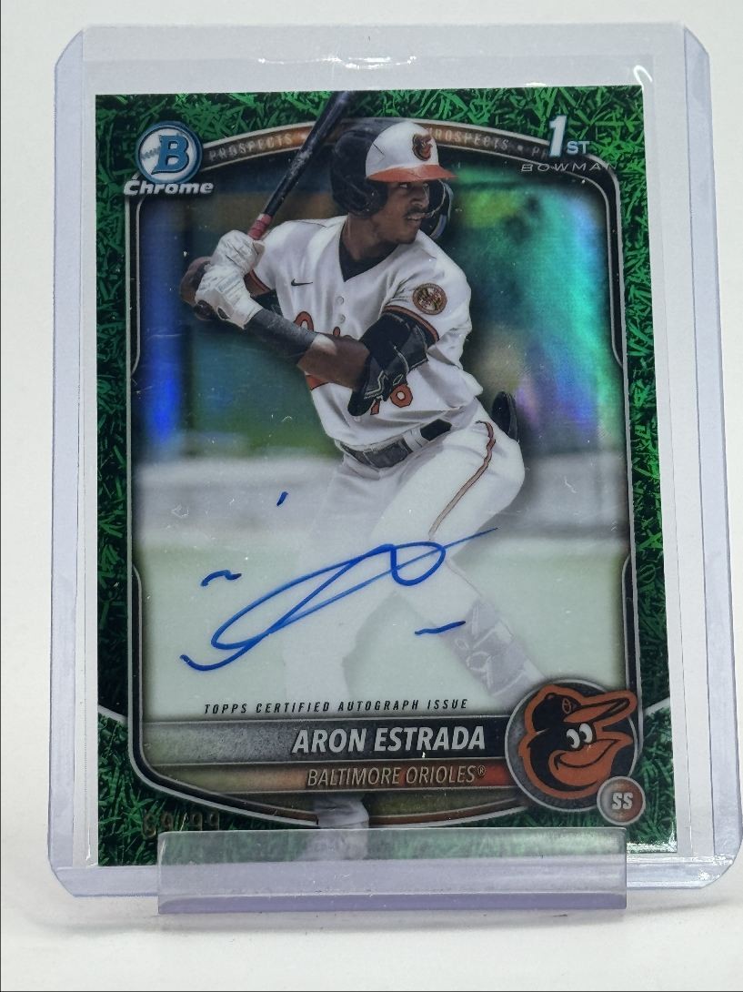 ARON ESTRADA 2025 BOWMAN CHROME 1ST GREEN GRASS REFRACTOR AUTO /99 Q2132
