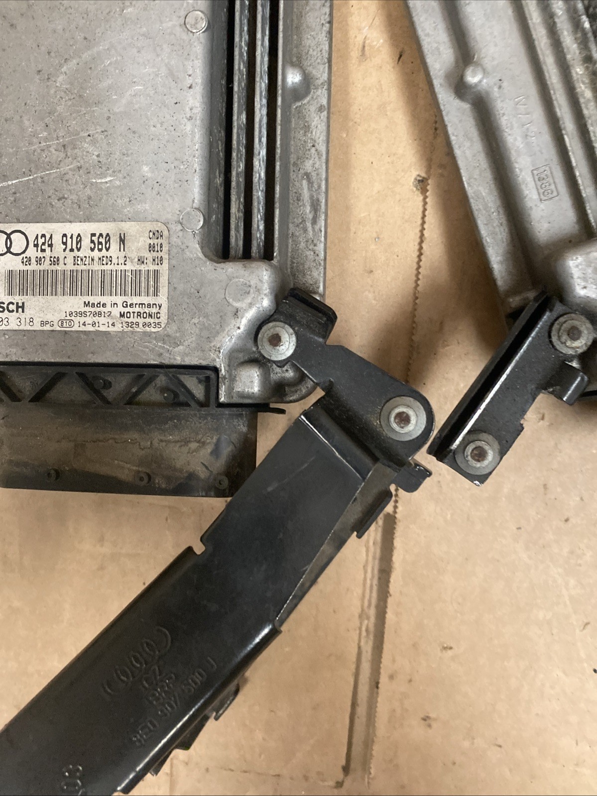 Audi R8 2014-2015 REAR+RIGHT Engine control unit