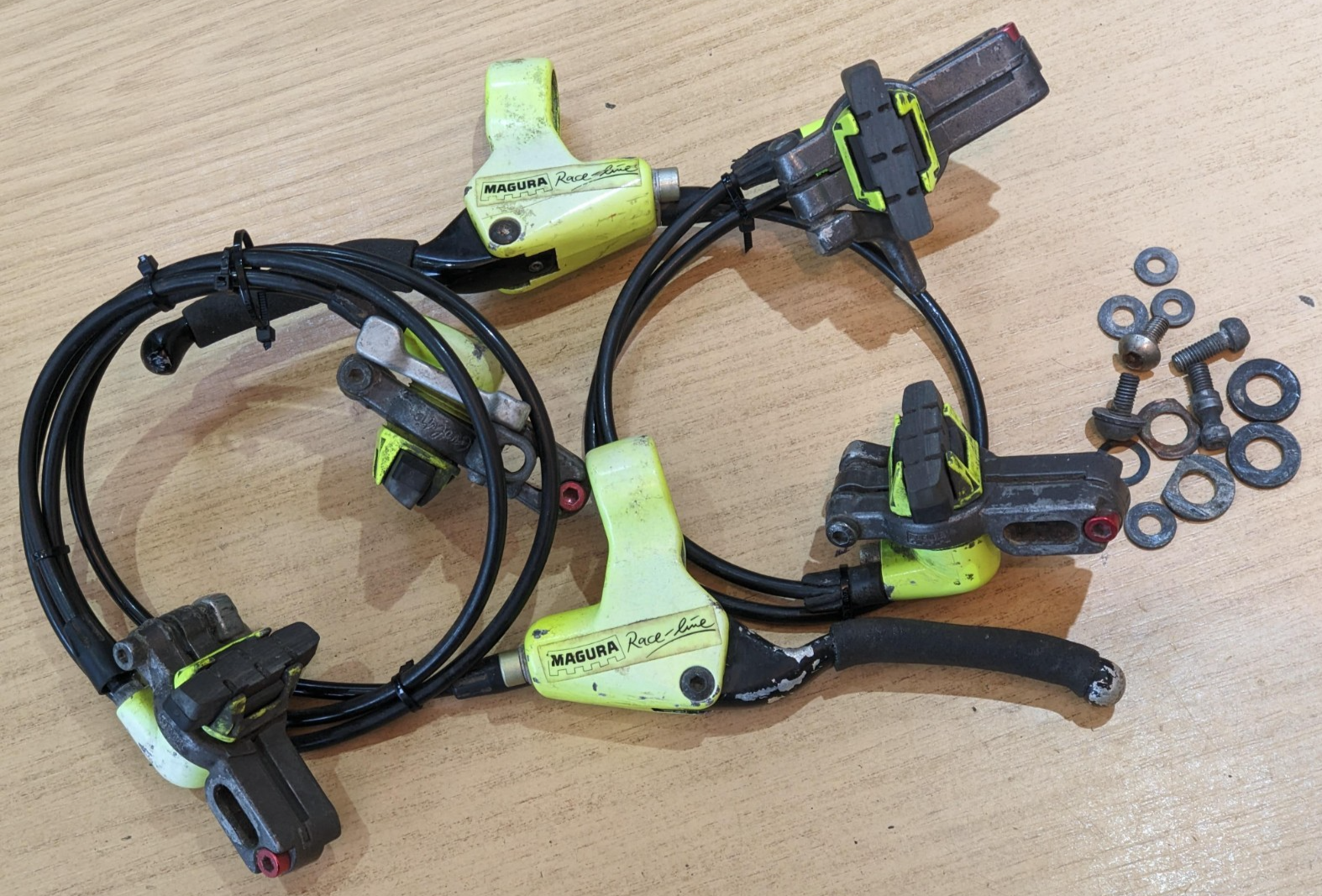 RARE Magura Raceline HS22 Hydraulic Brakes Front Rear Neon Yellow Calipers Rim