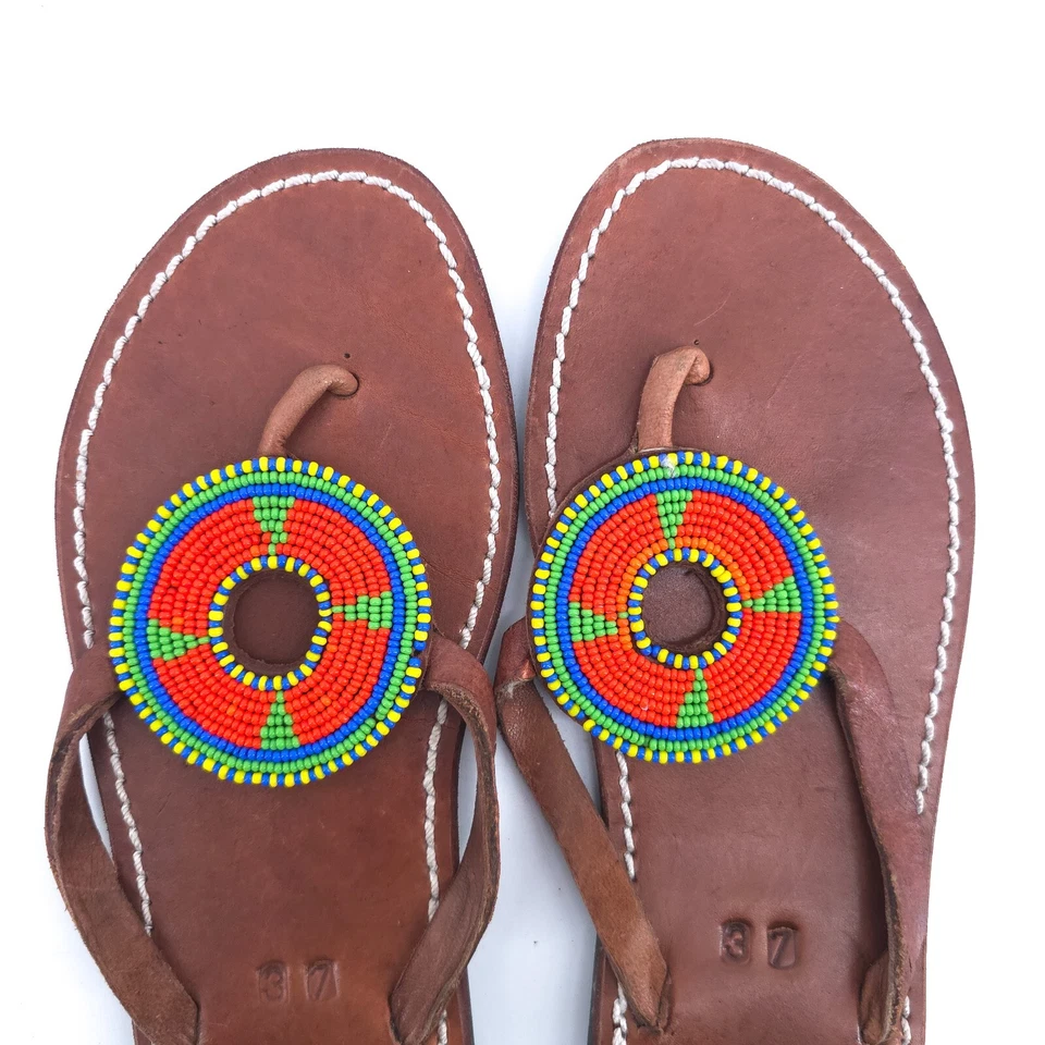 Sandalia Tanga Cuero Medallón Cuentas Vidrio Artesanal Artesanal Aspiga Boho 37 Foto 2 de 4