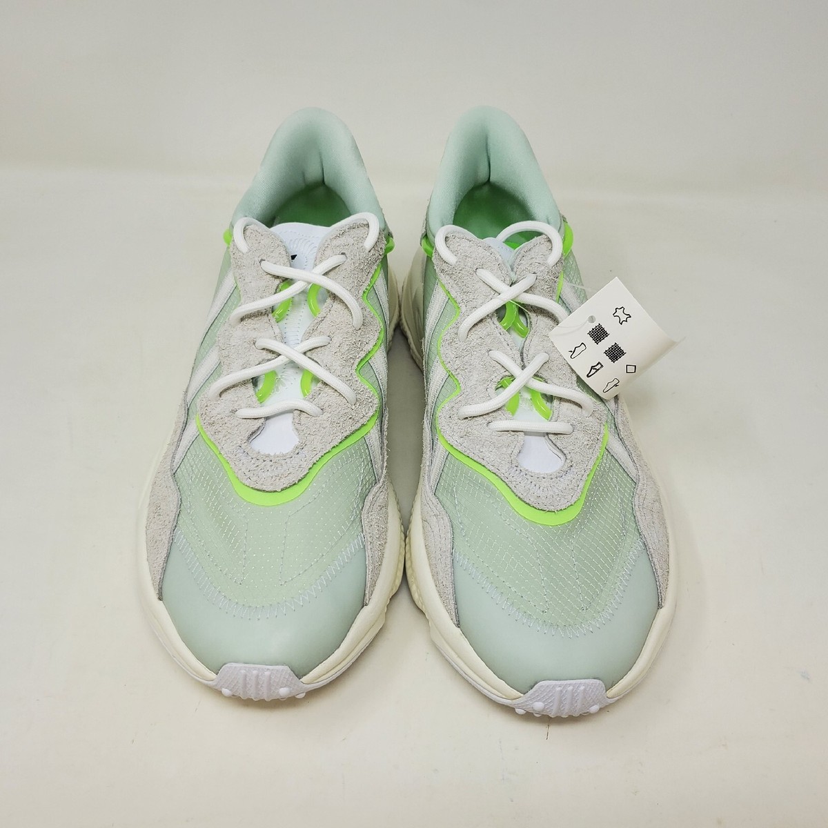 Men's Adidas Ozweego Retro Classic Casual Shoe / Dash Green