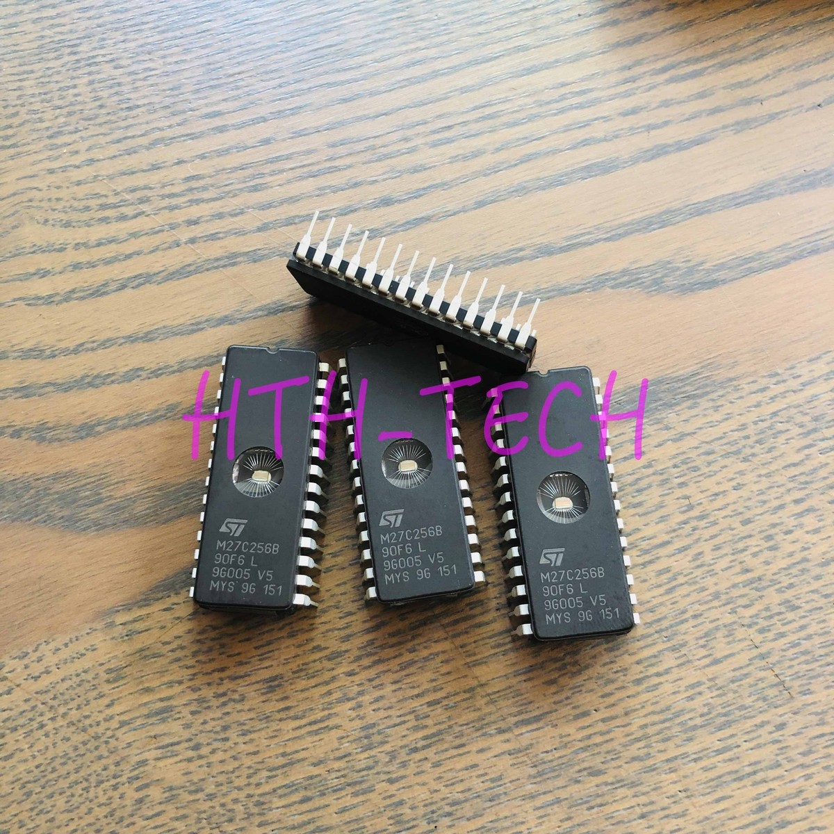 M27C256B-10F1 STMicroelectronics | Italia