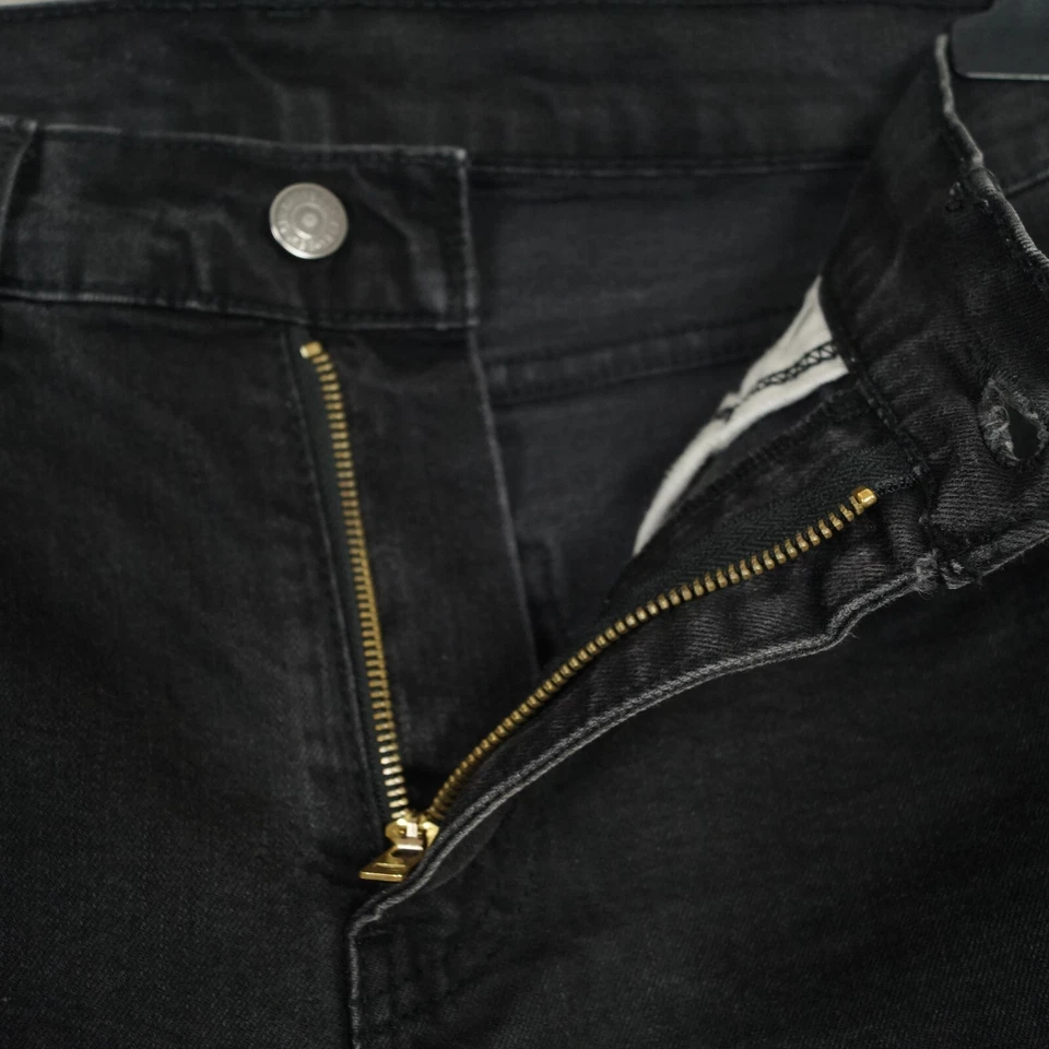 LEVI STRAUSS & CO 502 Men's Jeans Size W30 L28 Regular Fit Tapered Black Stretch - Image 4 of 4