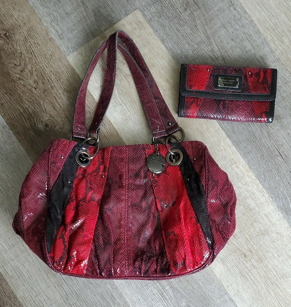 Nine West Handbag And Wallet Red Faux Snakeskin 18