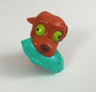 The Ugglys Pet Shop Series 1 Smelliest Lt. Brown Stuffy Staffy