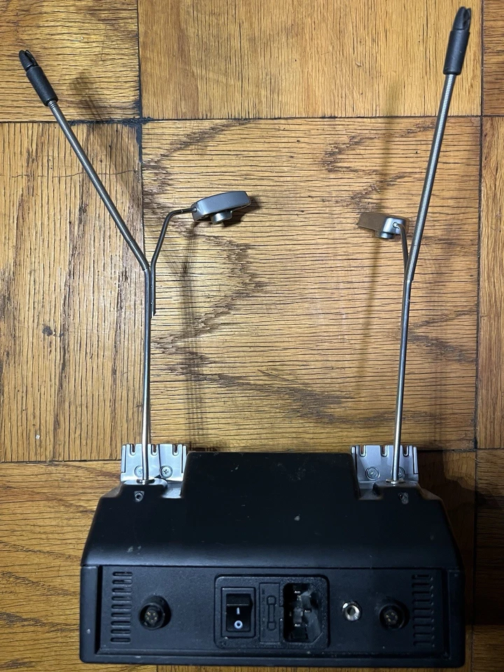 Estación de retrabajo de soldadura nano JBC NA-1B - Usada - Solo estación - Sin piezas de mano Foto 4 de 4