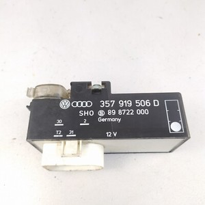 16427 Original VW Golf 3 III 1,9TD 55kw Relais Lüftersteuergerät 357919506D