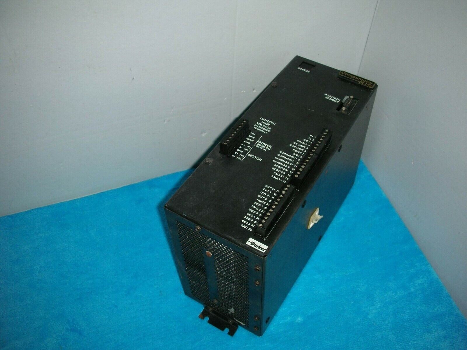 1PC USED PARKER CPH106-220 (by or 90days Warranty) #P4742 YL