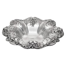 Art Nouveau "Francis I" Sterling Silver Serving Bowl patented in 1907