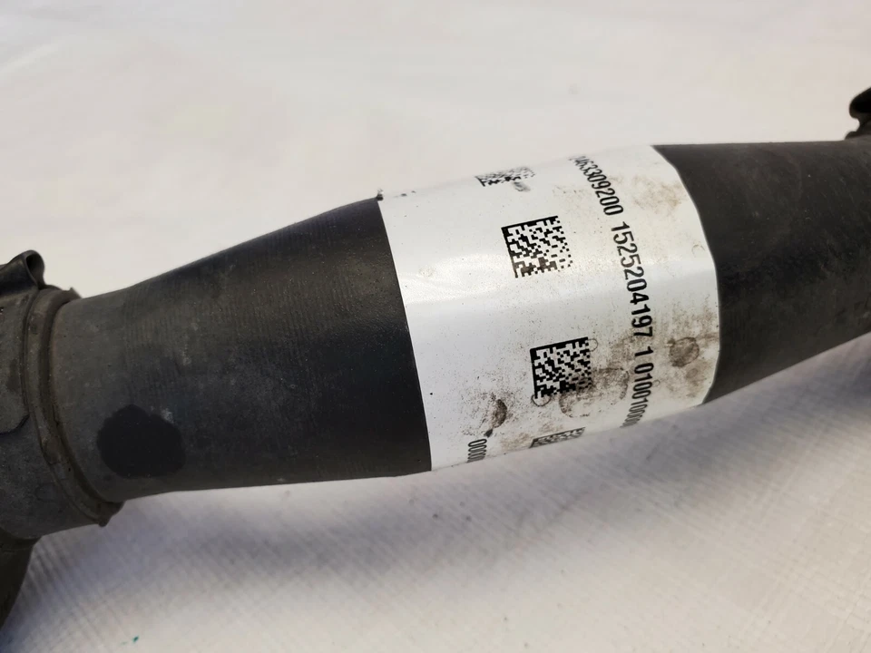 2014-2018 Mercedes GLA250 / CLA250 4Matic, Drive Shaft CV Axle - Front Left OEM Foto 4 de 4