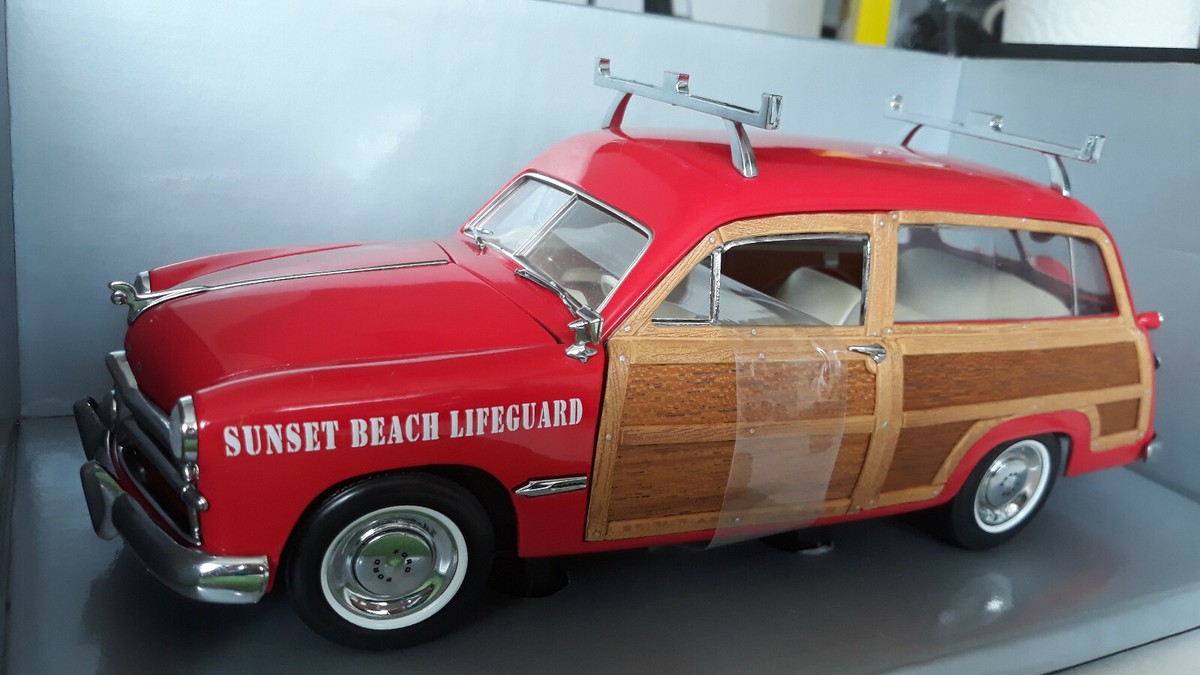 1/18 Ford Woody wagon 1949 - Collection