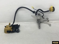 04-05 KAWASAKI NINJA ZX10R RIGHT REARSET FOOT PEG REAR BRAKE MASTER CALIPER (For: Kawasaki Ninja ZX10R)