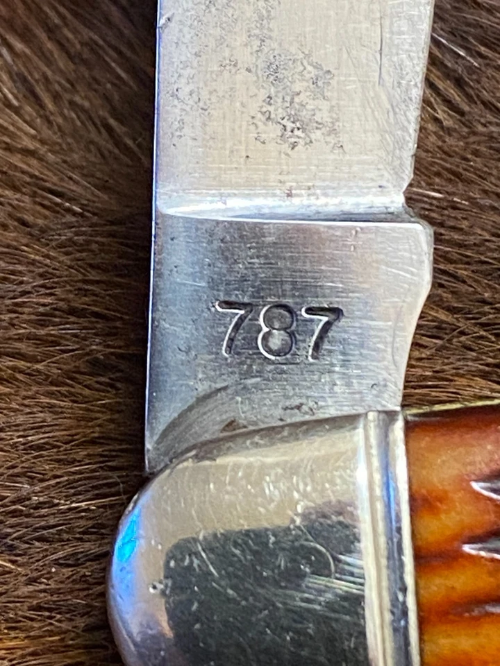 Schrade-Walden, N.Y. USA, 787 Improved Muskrat Knife, Jigged Red Bone Handle, 4" - Image 4 of 4