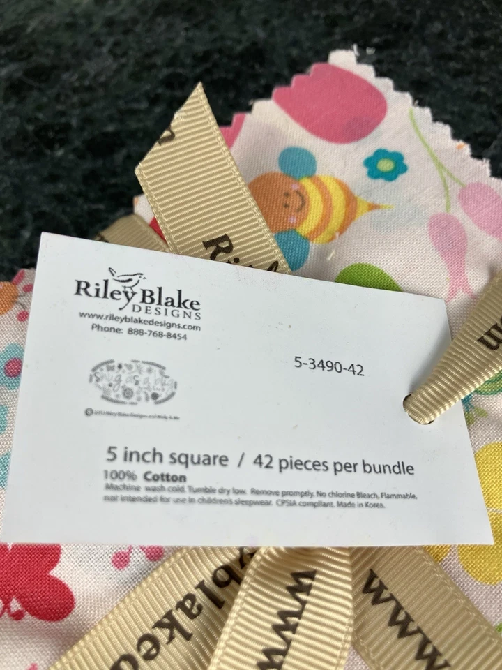 Apilador Riley Blake 5" 42 piezas 100 % algodón "acurrucado como un insecto" acolchado artesanal Foto 4 de 4