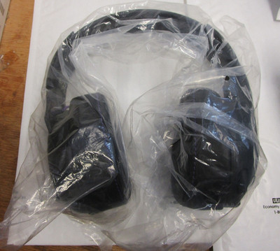 VICTRIX Gambit Wireless Surround Sound Gaming Headset
