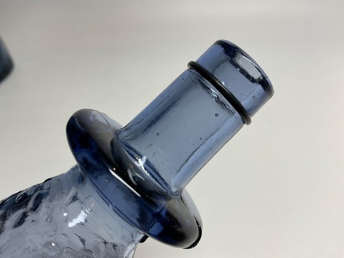 MCM Empoli Italy Glass 22" Genie Bottle Decanter Periwinkle blue Stopper crinkle - Bild 19 von 19