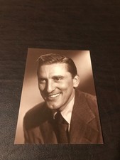 UNPOSTED  MOVIE 4 X 6 POSTCARD - KIRK DOUGLAS..........SLOT  180