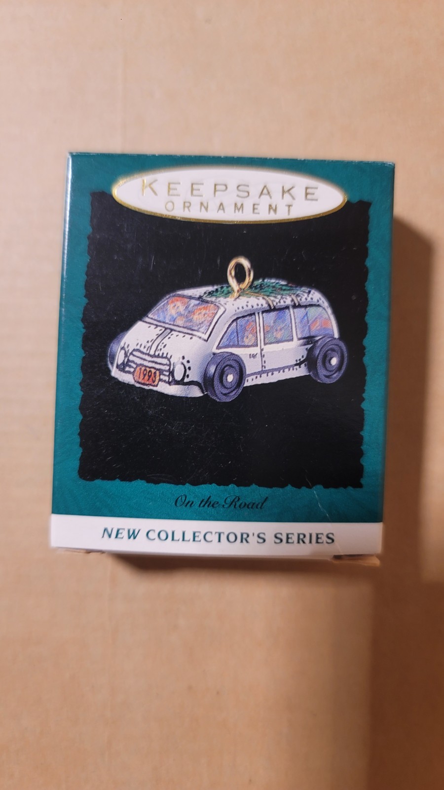 1993 Hallmark Keepsake #1 In The On The Road Series Miniature Ornament