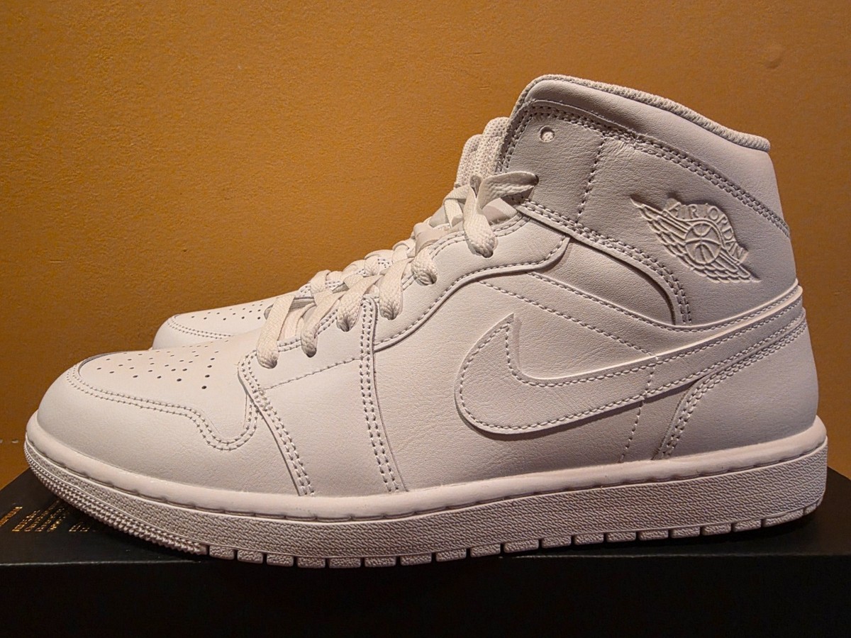NEW NIKE AIR JORDAN 1 MID MENS SZ 11 TRIPLE WHITE ON WHITE 554724