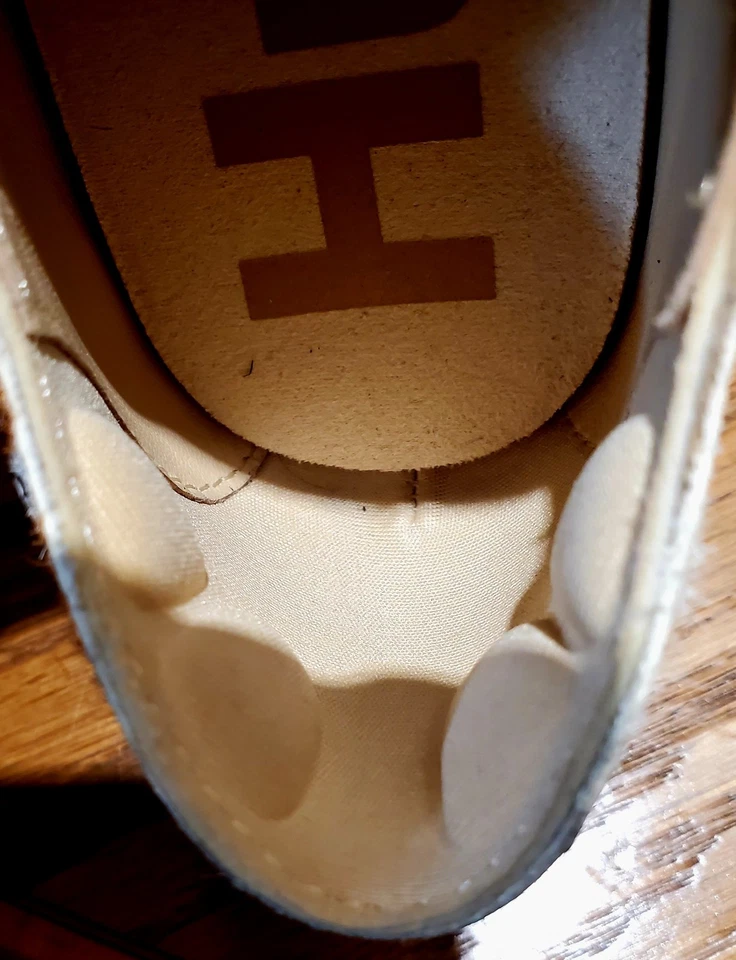 NWOT Hush Puppies cowhide / cow print western bootie / "Sienna shootie" sz 7.5 - Image 3 of 4