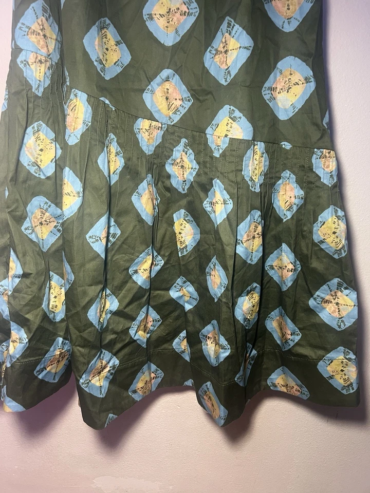 Vestido plisado midi pintuck estampado verde tuckernuck talla M Foto 4 de 4