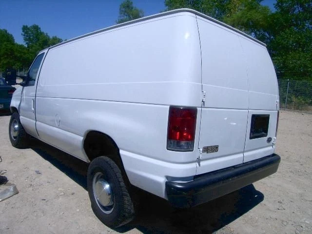 Fuel Pump Assembly Front Of Rear Axle Fits 04-05 FORD E150 VAN 895331 Foto 3 de 4