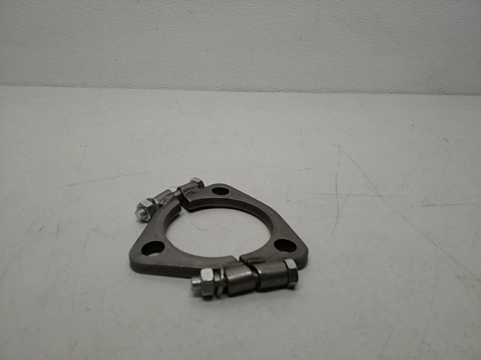 FX4050SP 2-1/2" ID Flat Triangle Exhaust Split Flange – Fits 2-1/4" Pipe - Image 2 of 4