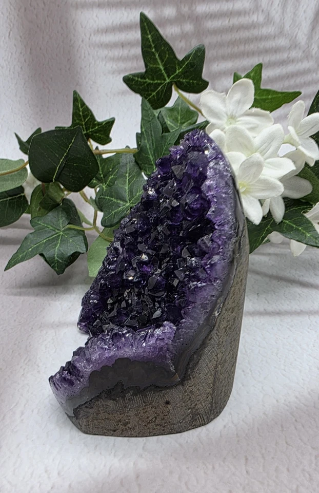 AAA Grade Natural Amethyst Geode Cluster, Polished Sides, Uruguay Deep Purple - Image 4 of 4