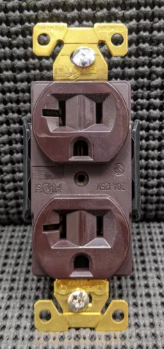 COOPER 5362B 20A 125V 2P 3W BROWN DUPLEX RECEPTACLE