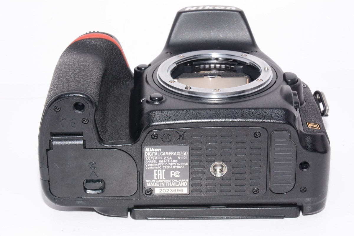 Exc+5/7888shots] Nikon D750 DSLR Camera Body From JAPAN