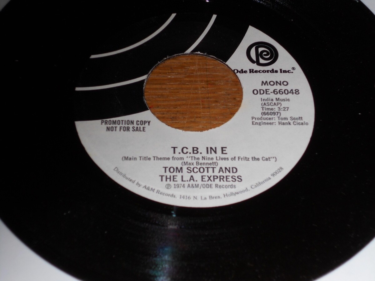45RPM, TOM SCOTT & L.A. EXPRESS. JUMP BACK / T.C.B. IN E. NM