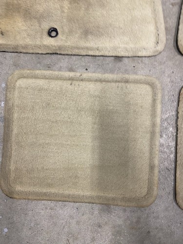 1998-2011 Mercury Grand Marquis Set Of 4 Floor Mats OEM Camel # 3 - Picture 4 of 9