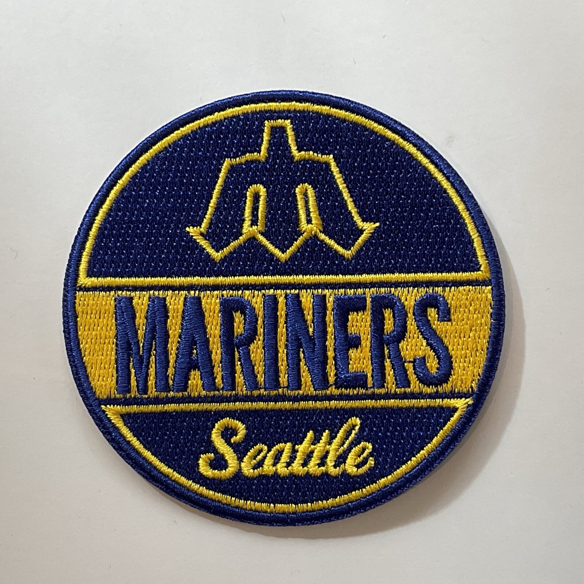 【KEBOZ】KEBOZ × MLB SEATTLE MARINERS LOGO S/S TEE KEBOZ × MLB SEATTLE MARINERS LOGO S/S TEE（Tシャツ