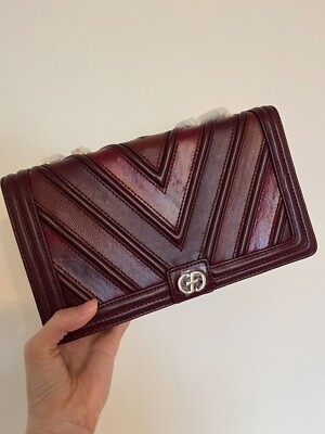 Clearance Gorgeous womens Chain Crossbody Bag Chevron Caviar Calfskin Flap Bag