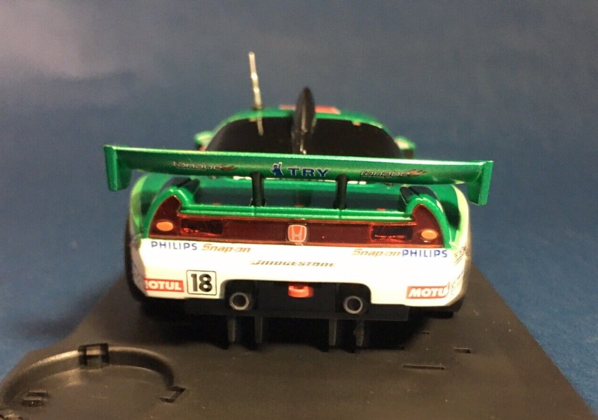 タカラ QuattroX Slot Racing DOME NSX 2004 62241 Takara Quattrox Slot Racing Dome Nsx 2004 Miniature