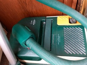 Vorwerk Staubsauger Tiger 251 mit Zubehör