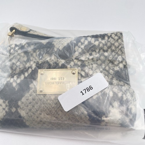 Michael Kors iPhone 4S Black Python Embossed Leather Case Wallet Clutch - Picture 8 of 8